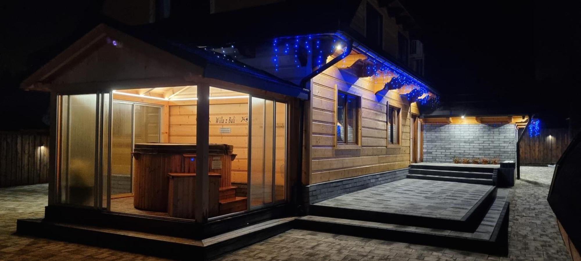 Z Bali - Jacuzzi Sauny Grota Solna-teznia * Poronin